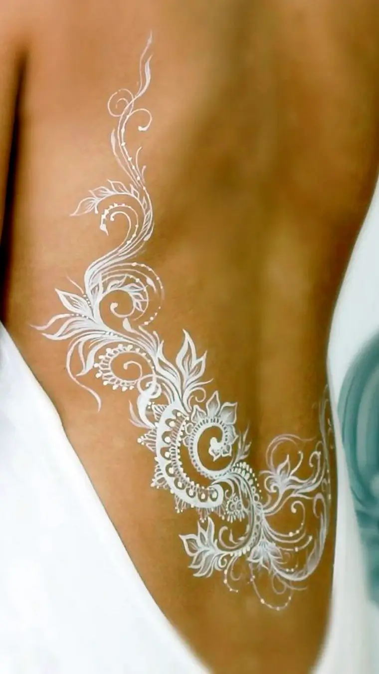 Белые тату
