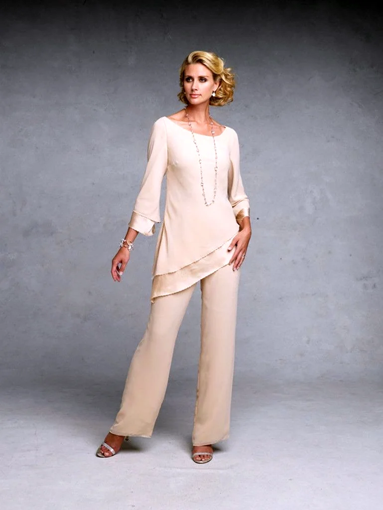 Элегантные вечерние костюмы для женщин