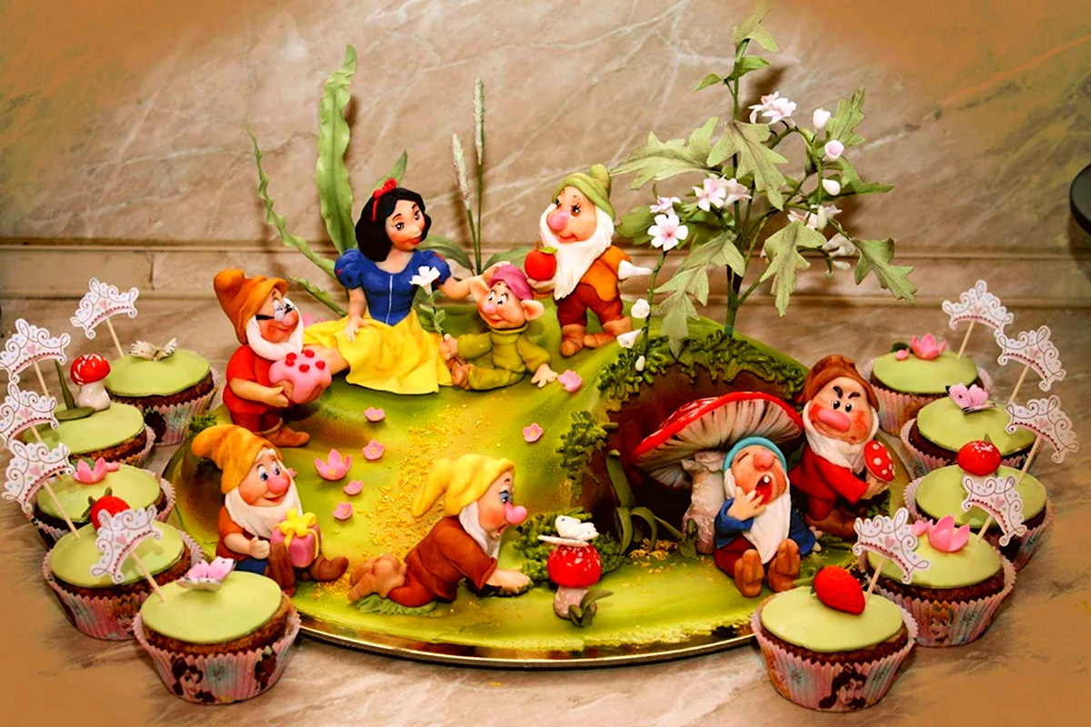 Торт Белоснежка и 7 гномов