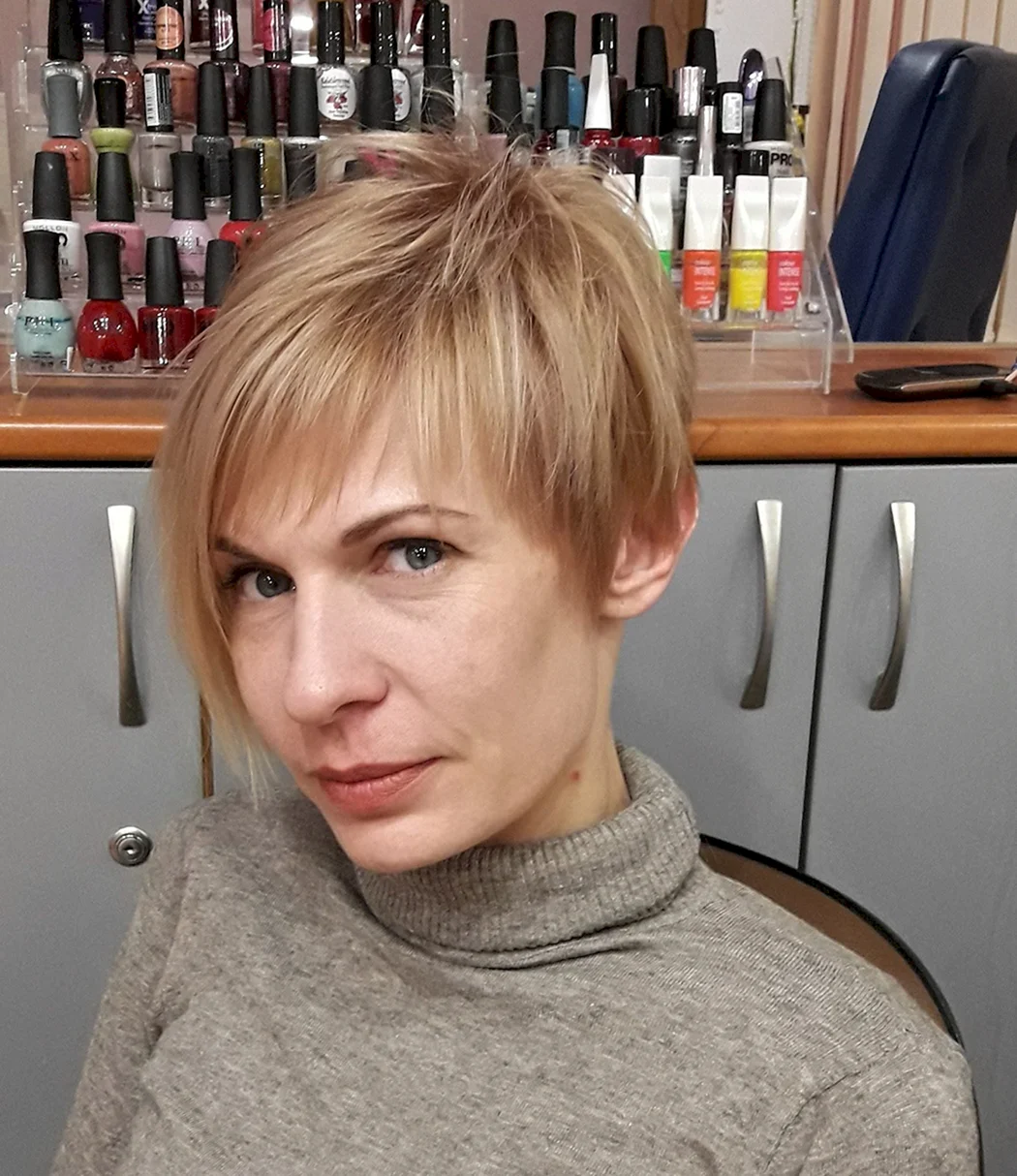 Стрижки на рідке волосся