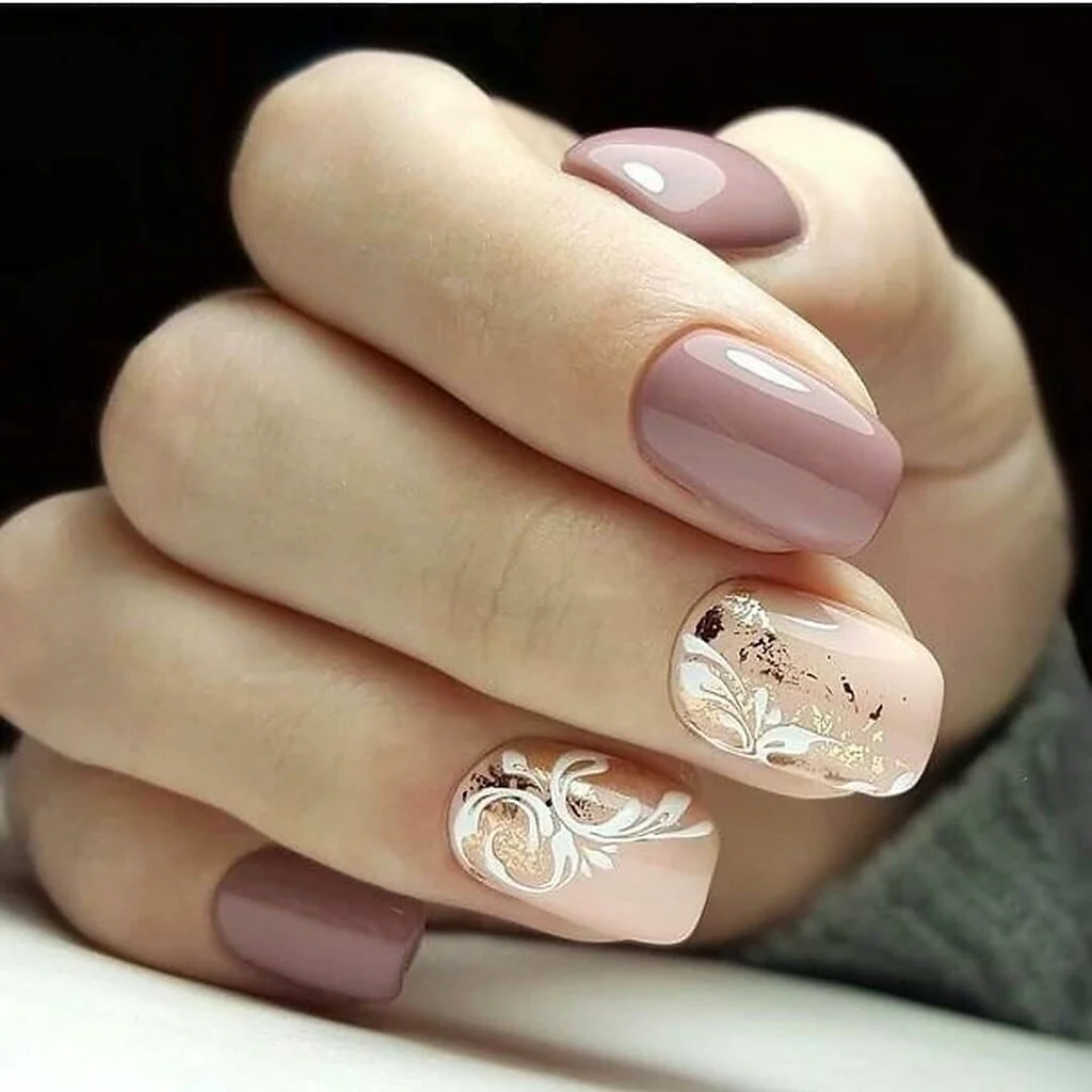 Нюдовый маникюр на короткие ногти 2020