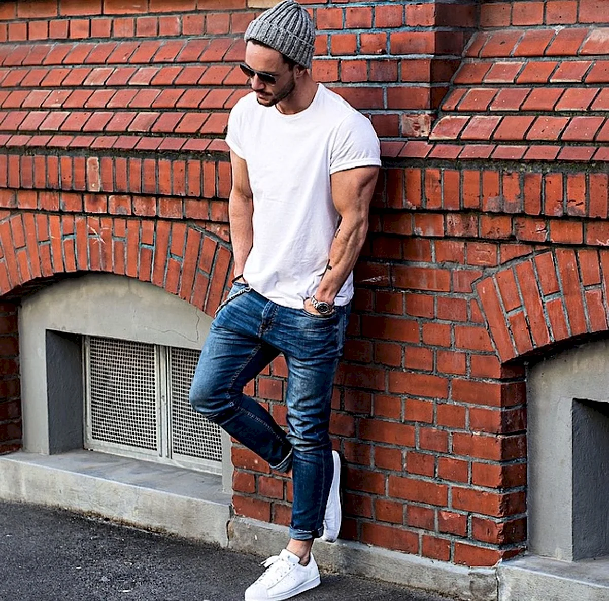 Adidas Superstar look man
