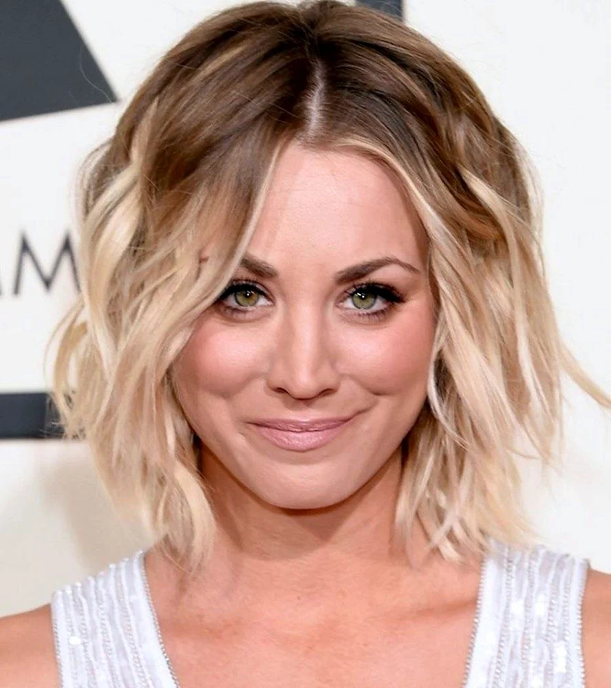 Кейлі Куоко стрижка