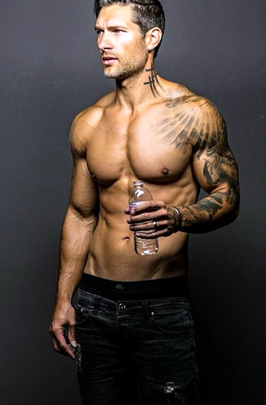 Вестон Бушер