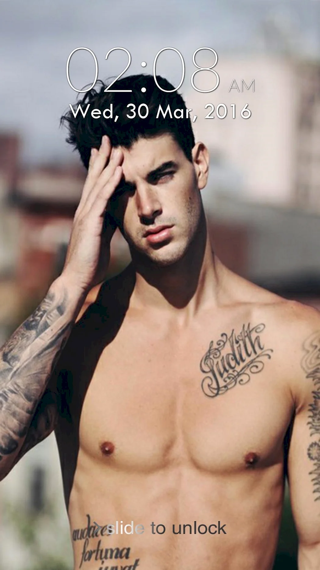 Татуированные парни