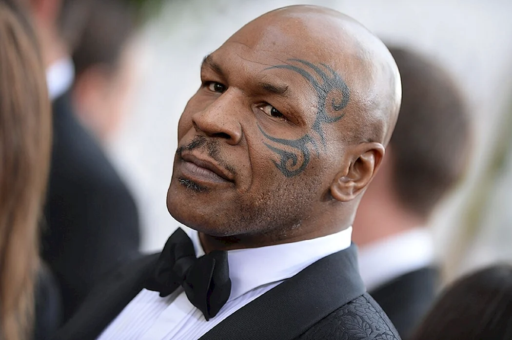 Майк Тайсон тату Мао