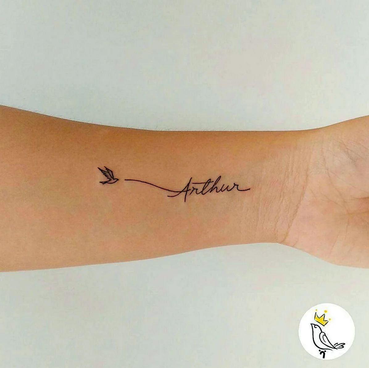 Мини тату с именем