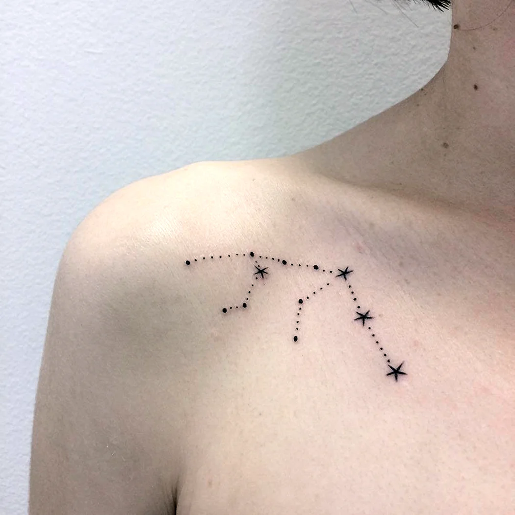 Созвездие Кассиопея тату