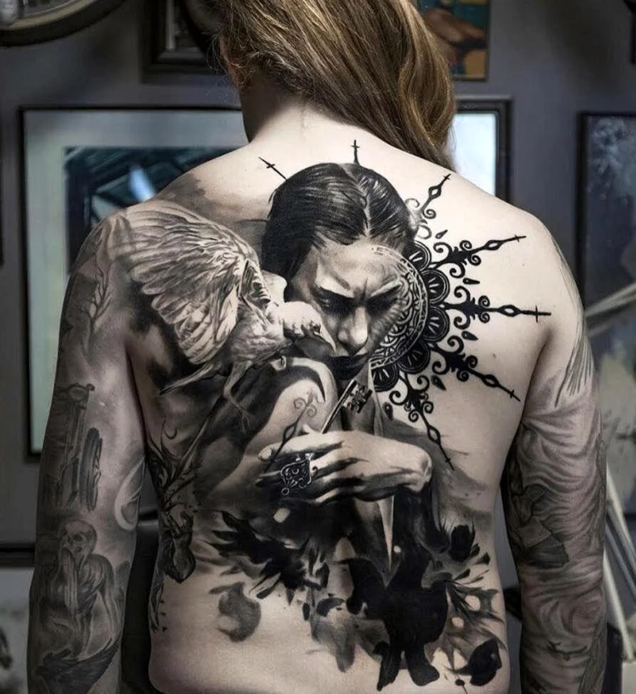 Художественные тату