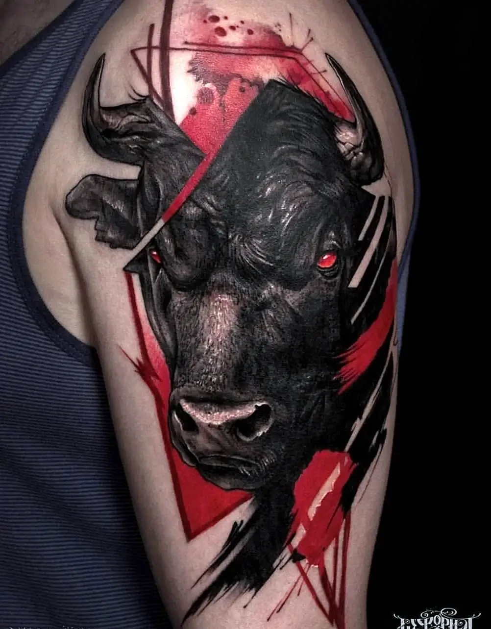 Татуировки быка для мужчин