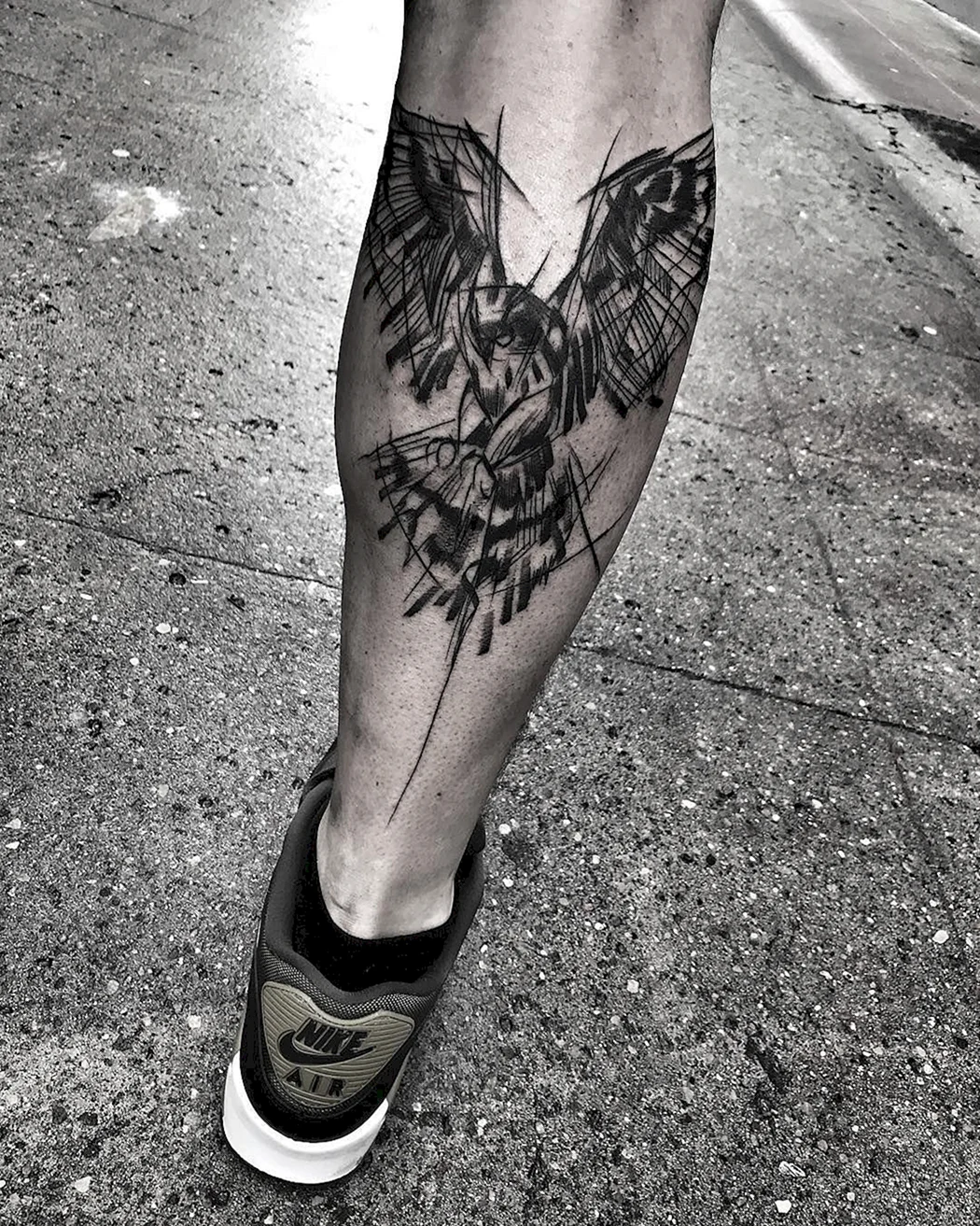 Тату на икре