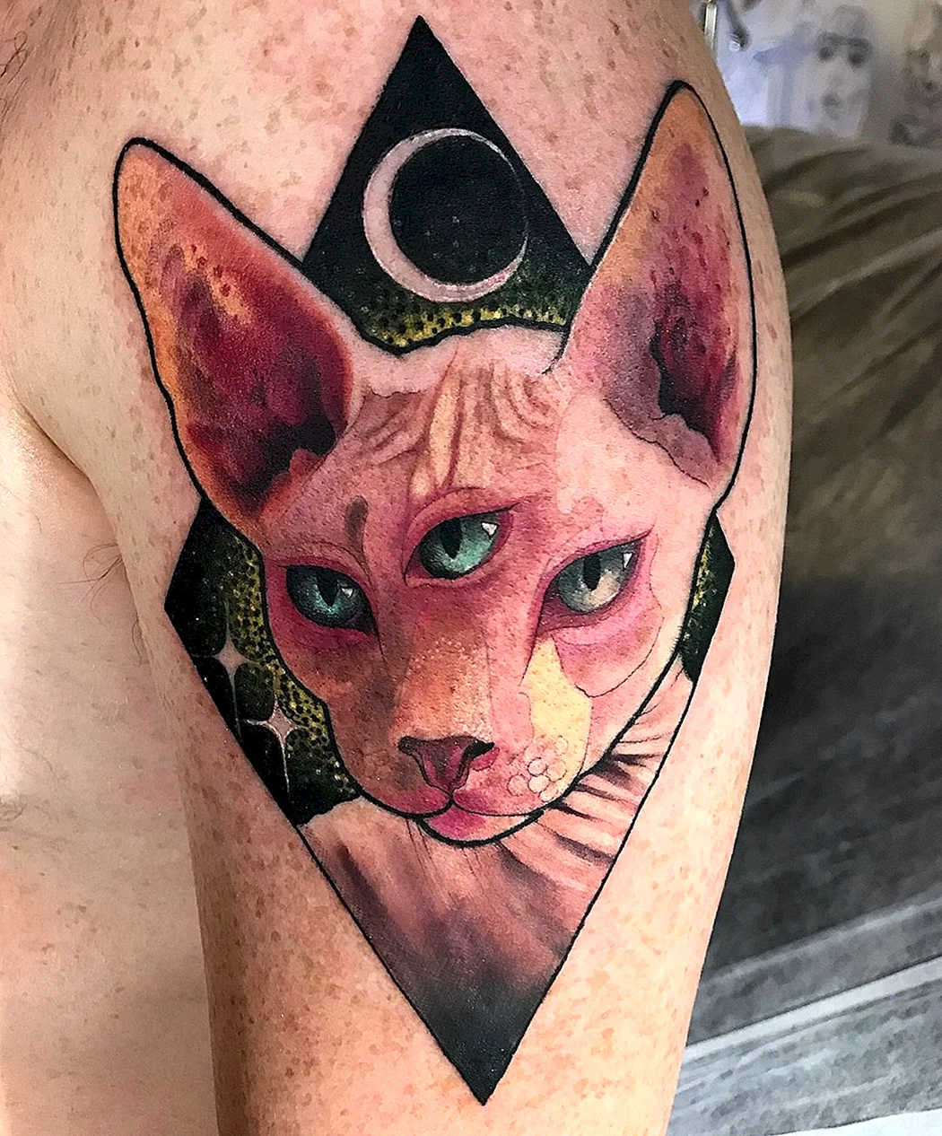 Трехглазый сфинкс тату