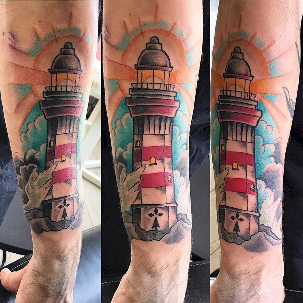 Олд скул и реализм тату Маяк