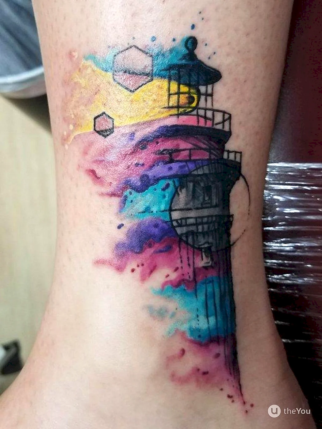 Тату Маяк в стиле акварель