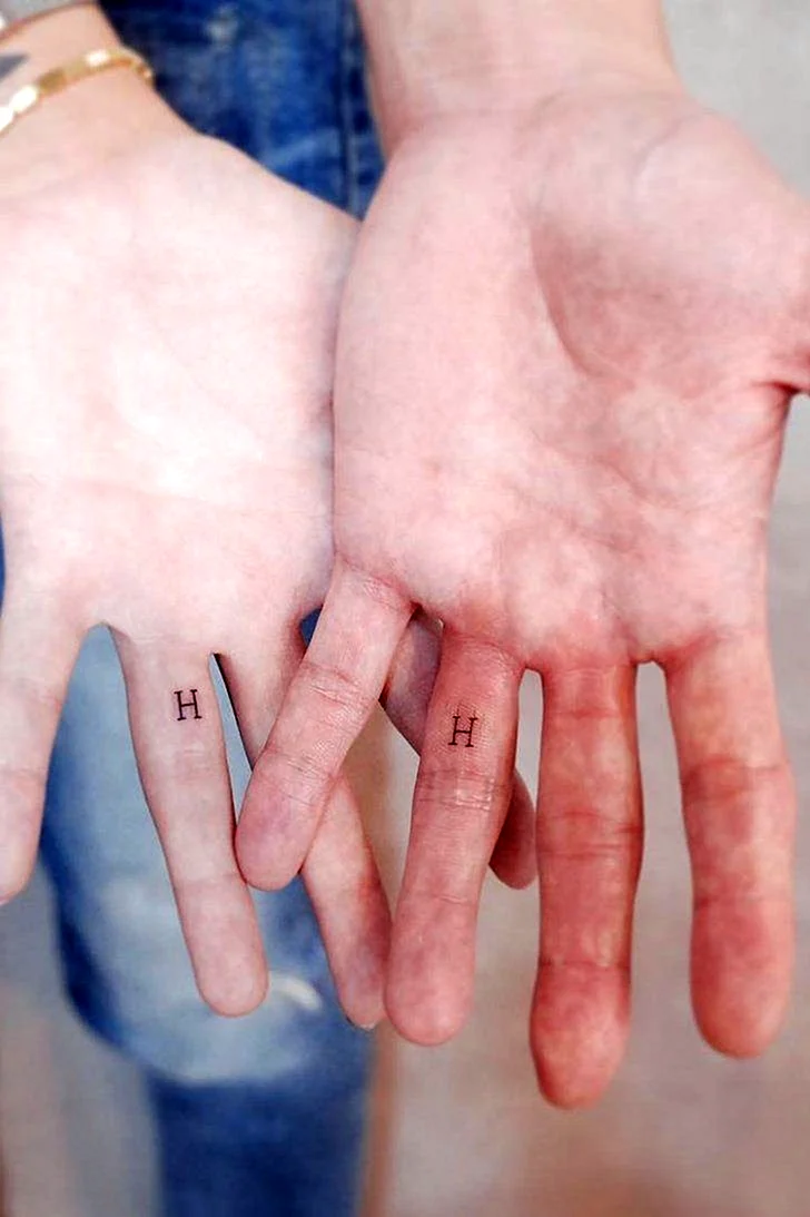 Мини тату палец кольцо