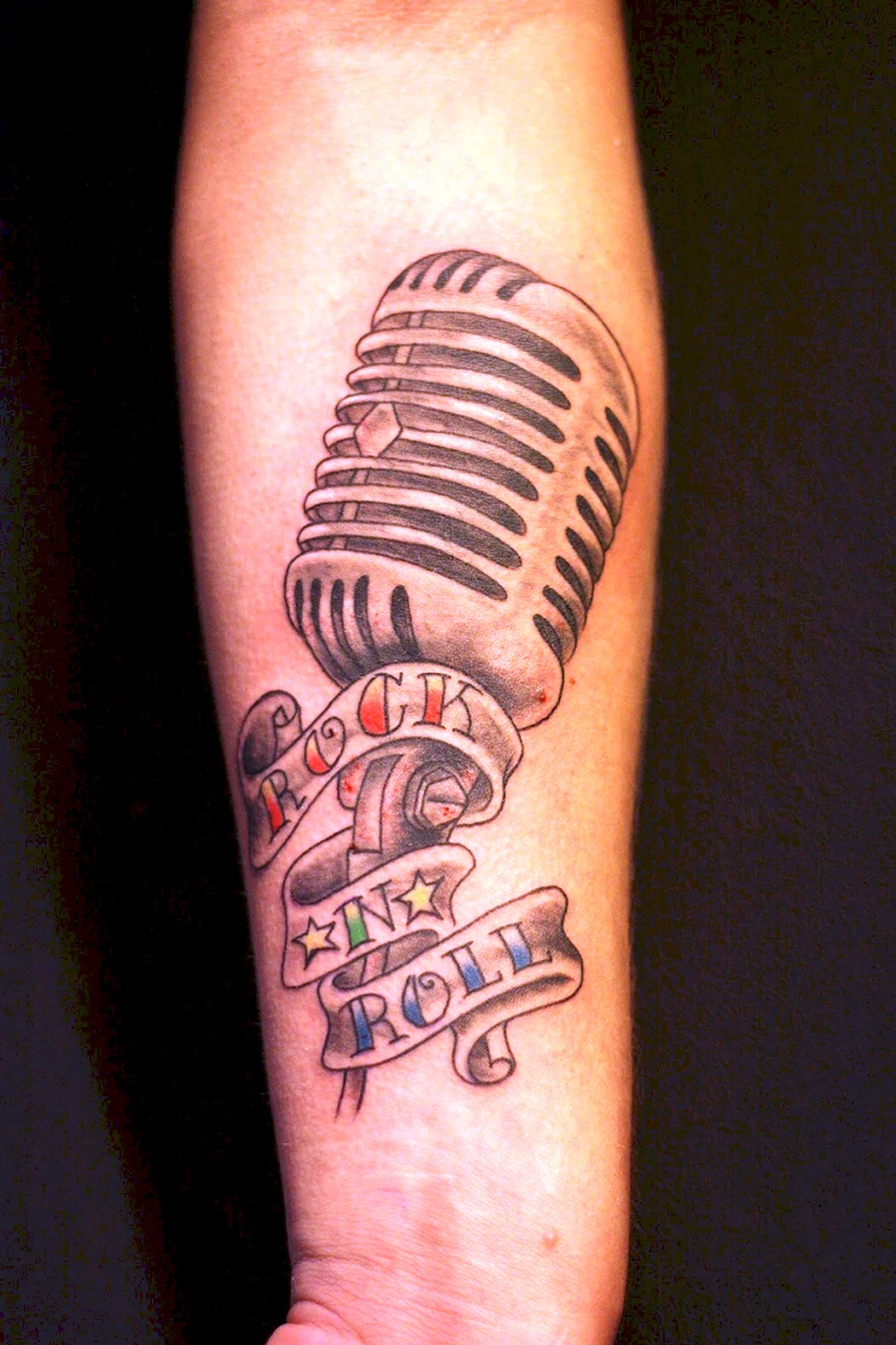 Тату микрофон