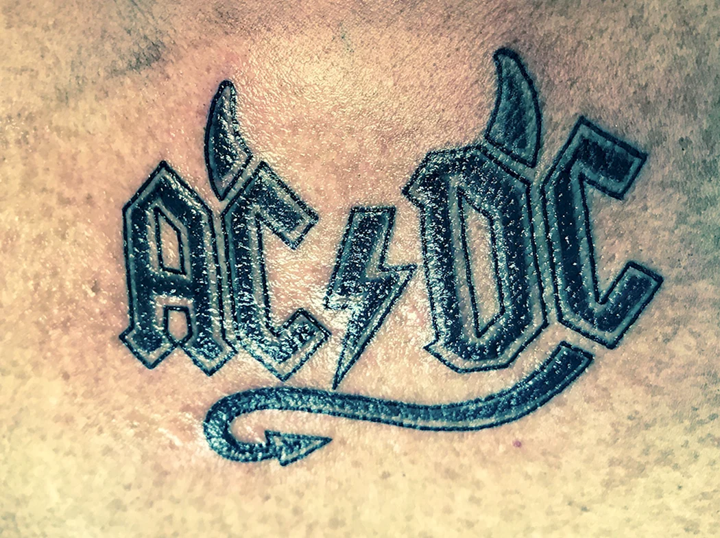 Татуировка AC DC
