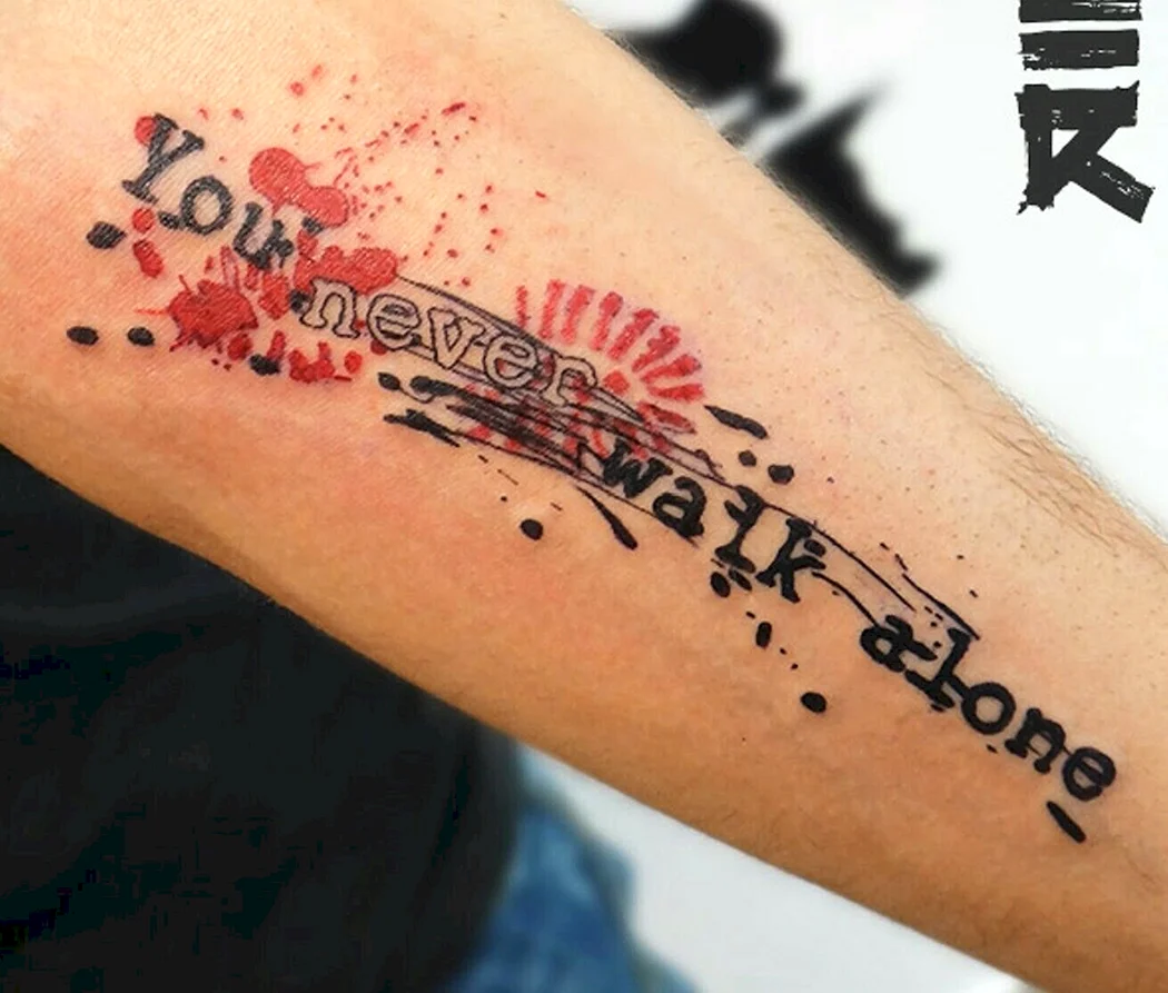 Тату надписи в стиле трэш