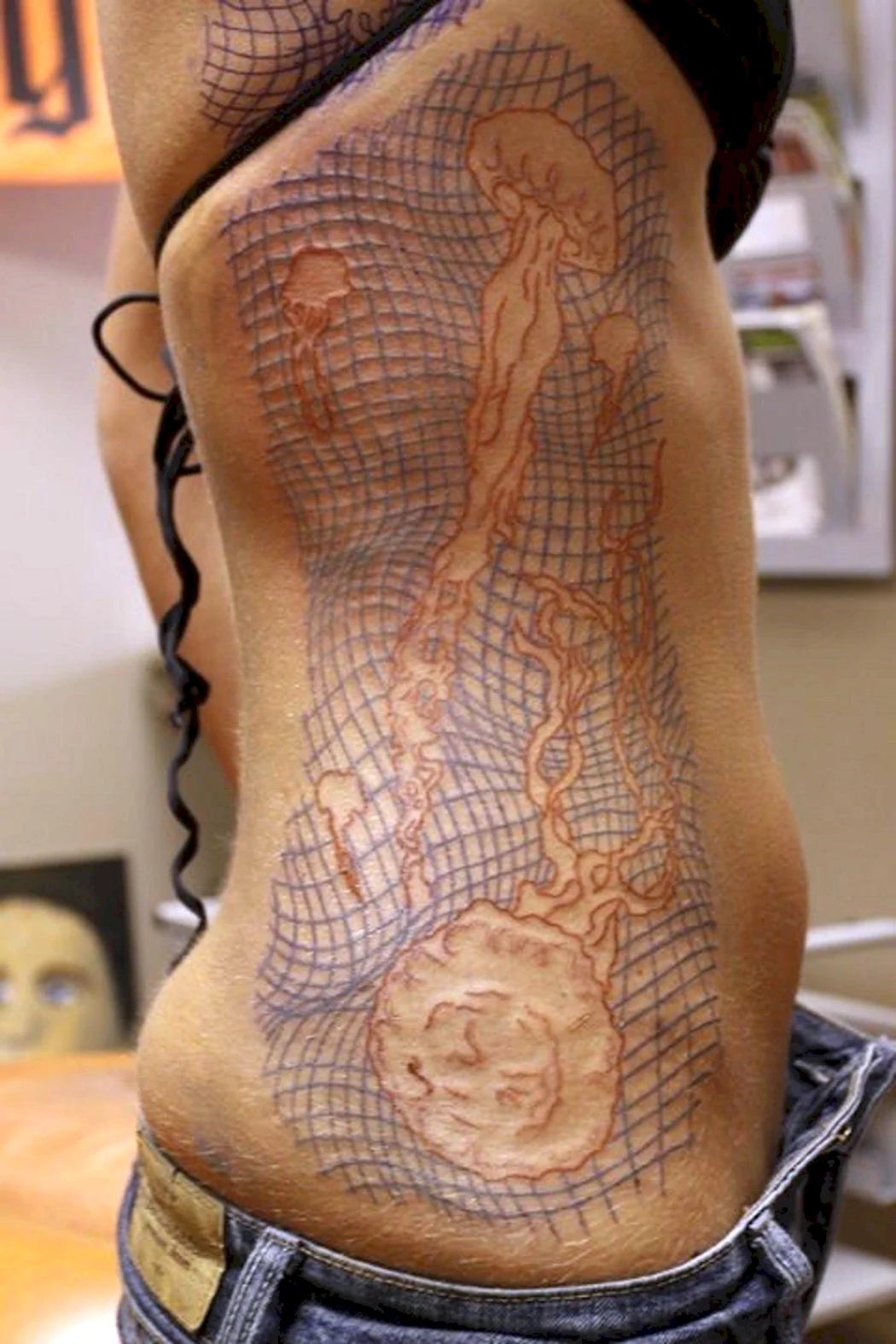 Тату потрескавшаяся кожа