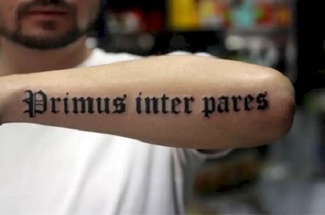 Тату надписи