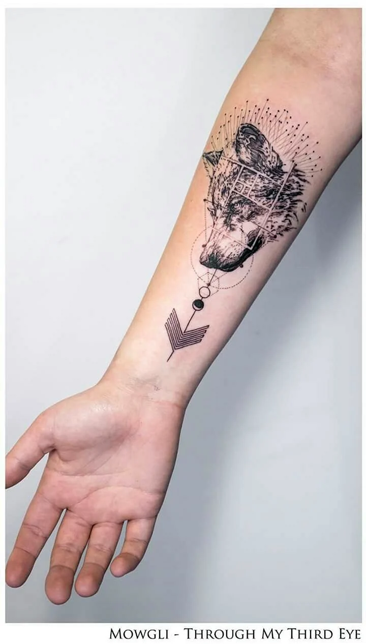 Оригинальные тату на руке