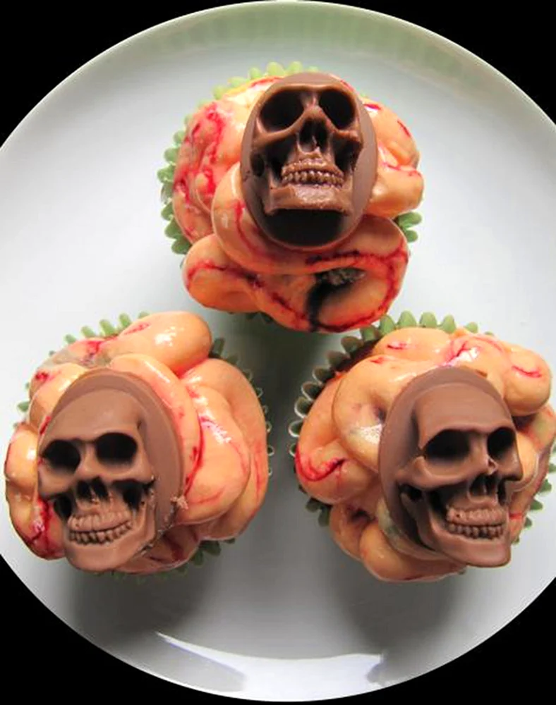 Страшные сладости