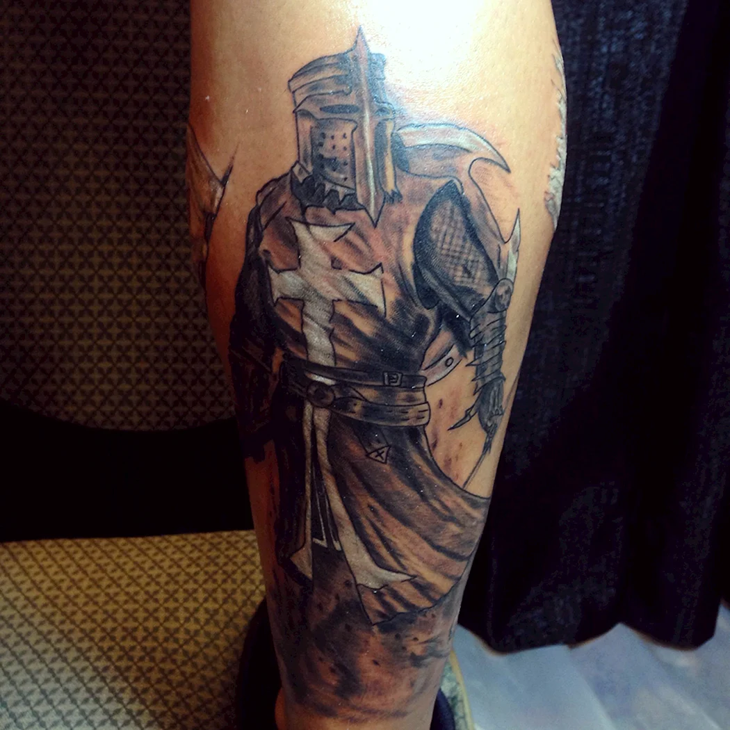 Тату рыцарь Тевтонец