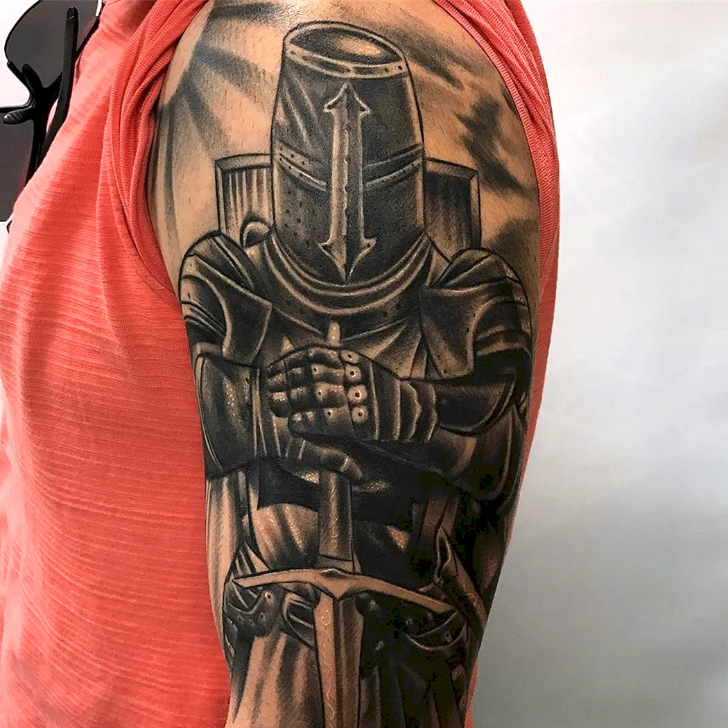 Тату рыцарь