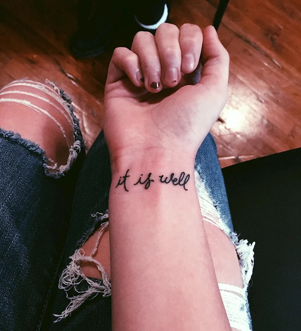 Красивые надписи для тату для девушек на запястье