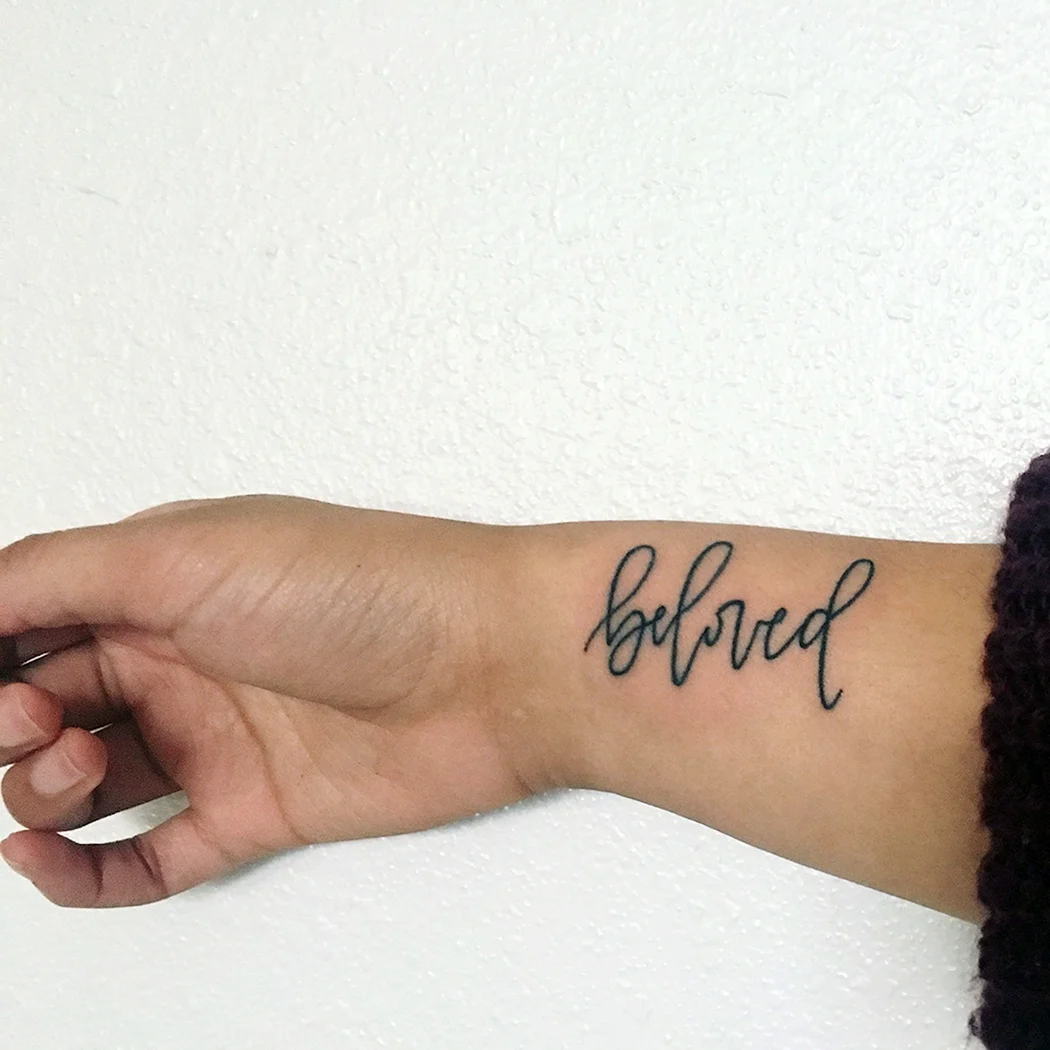 Тату надписи