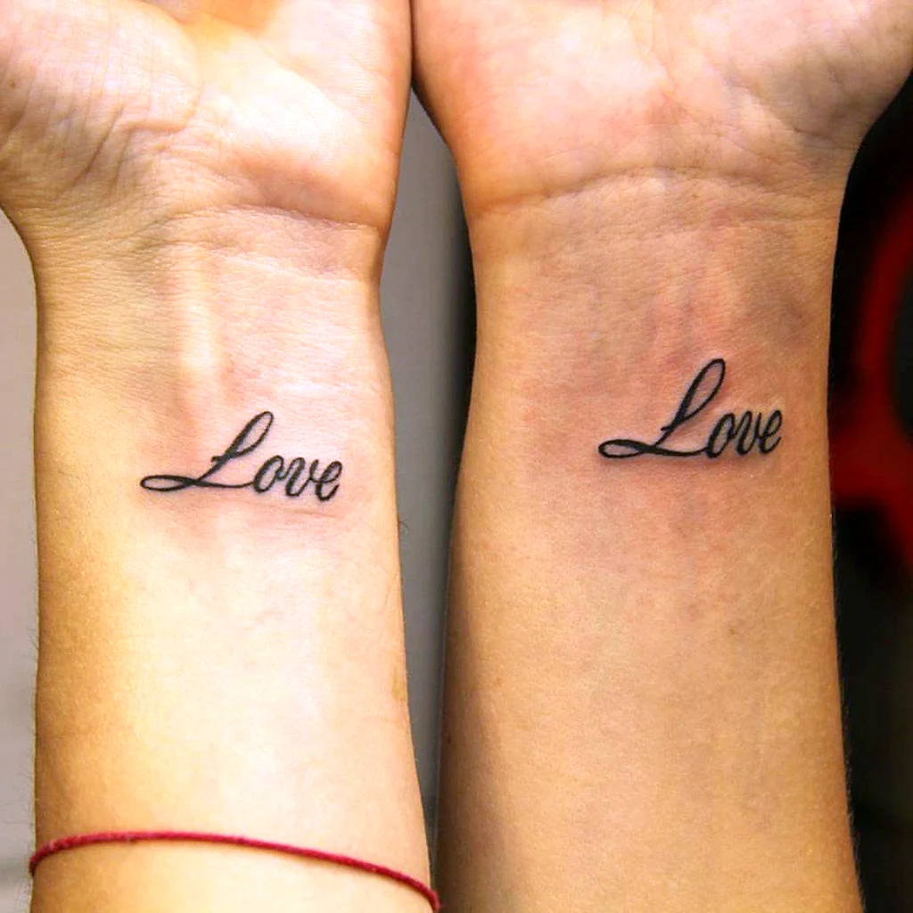 Парные тату на запястье