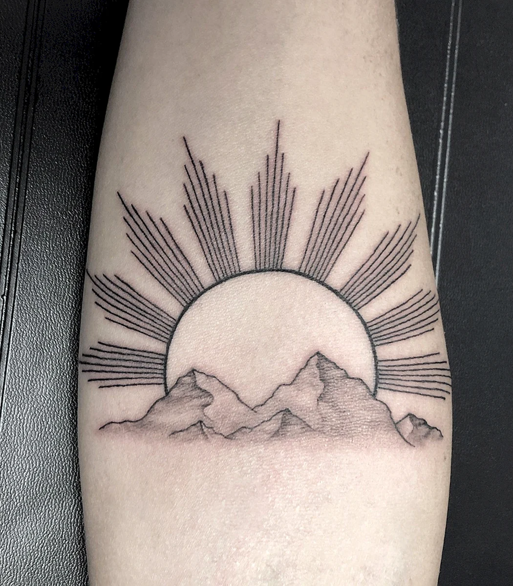 Sunrise тату