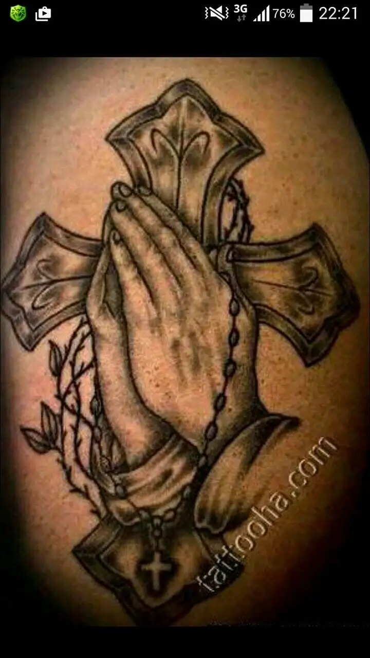 Тату ладони с крестом