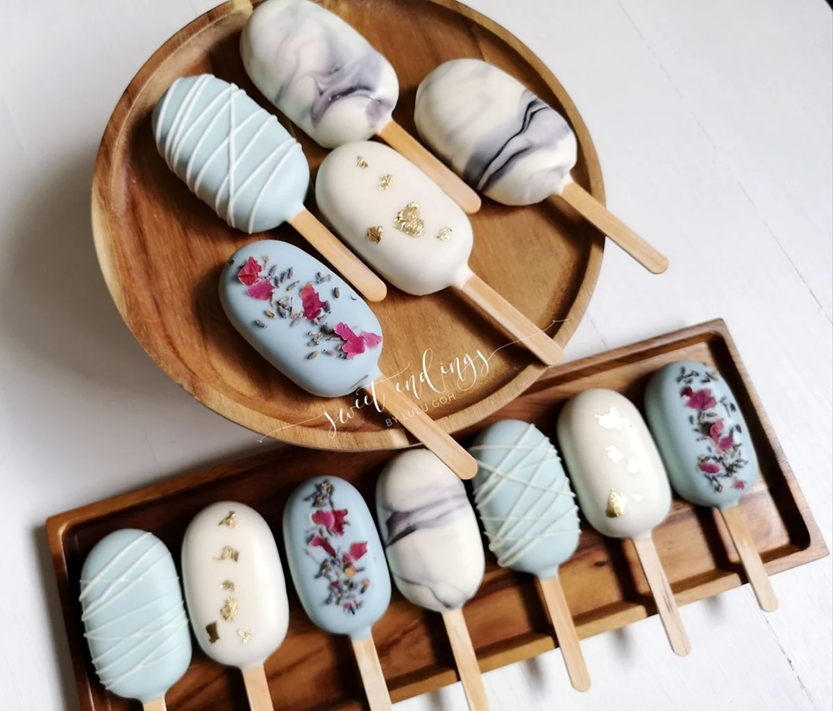 Пирожное эскимо декор