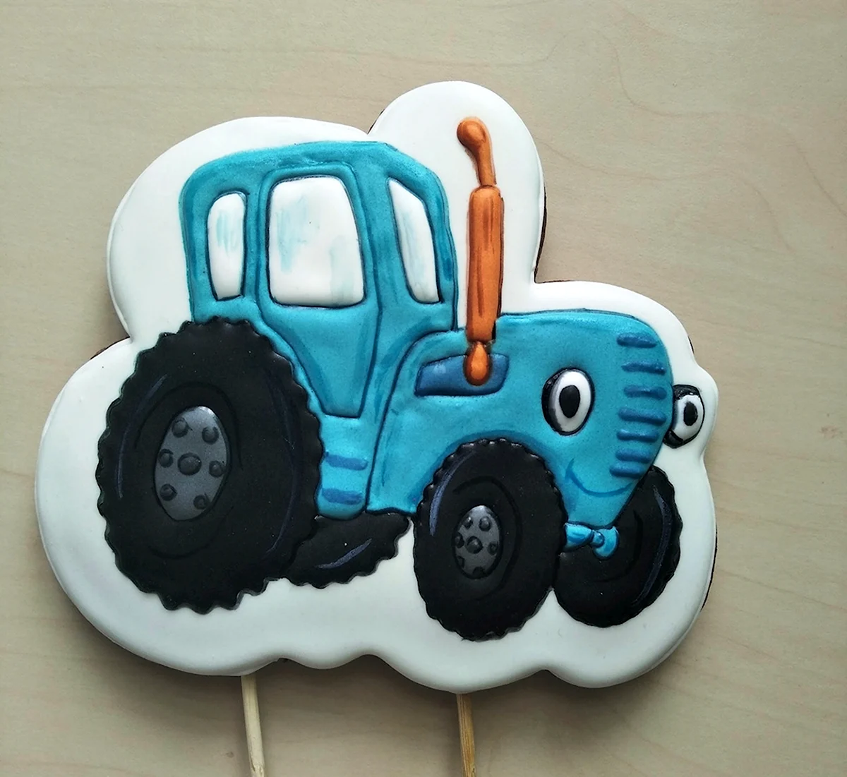 Имбирные пряники синий трактор