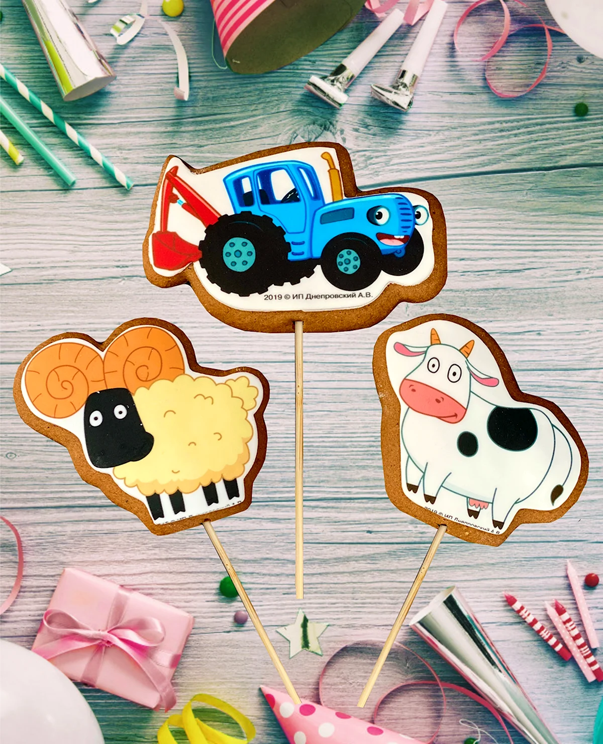 Имбирные пряники синий трактор