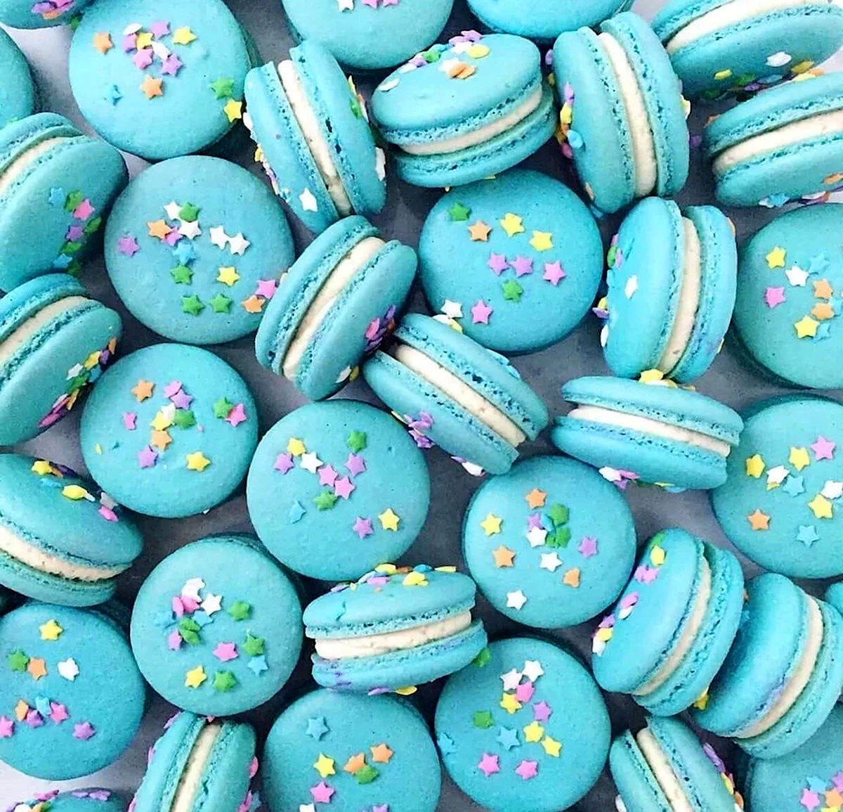 Мятные макаронс