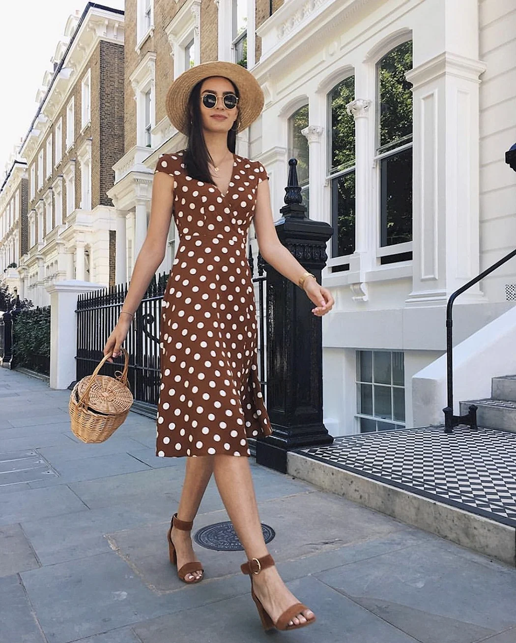 Джулия Робертс платье в горох