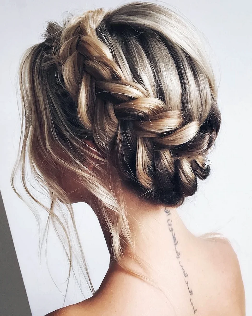 Прически с косичками