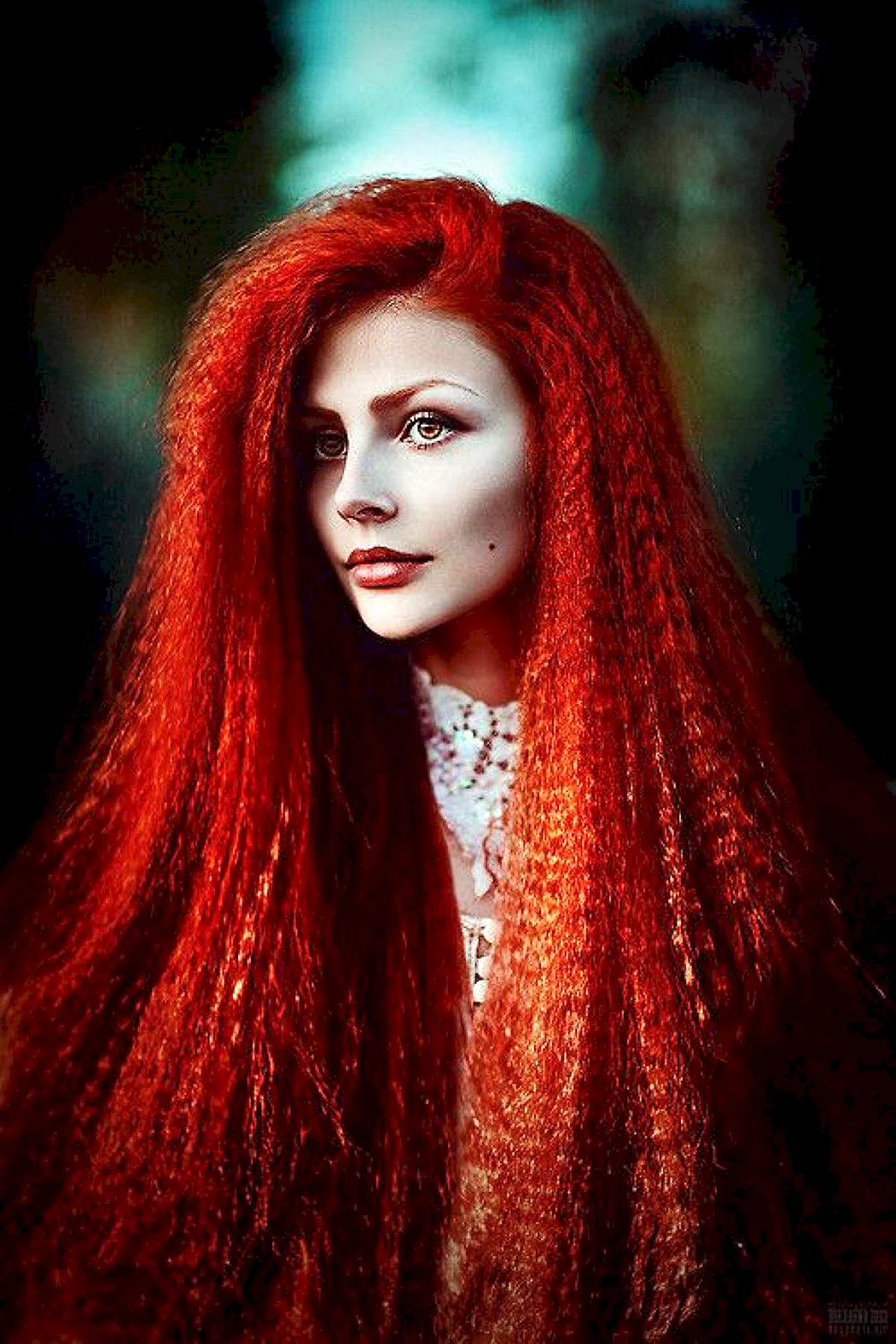 Нина Бернс рыжие волосы