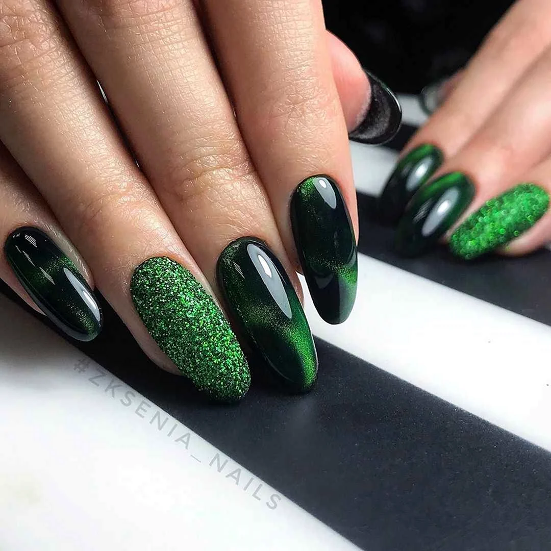 Изумрудный маникюр Слизерин