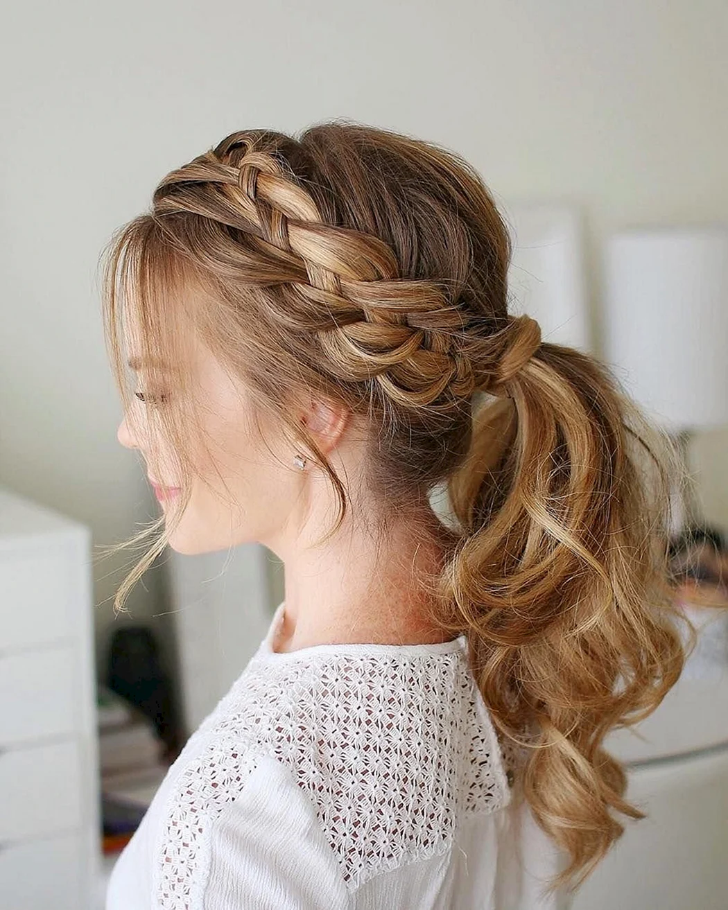 Прически с плетением