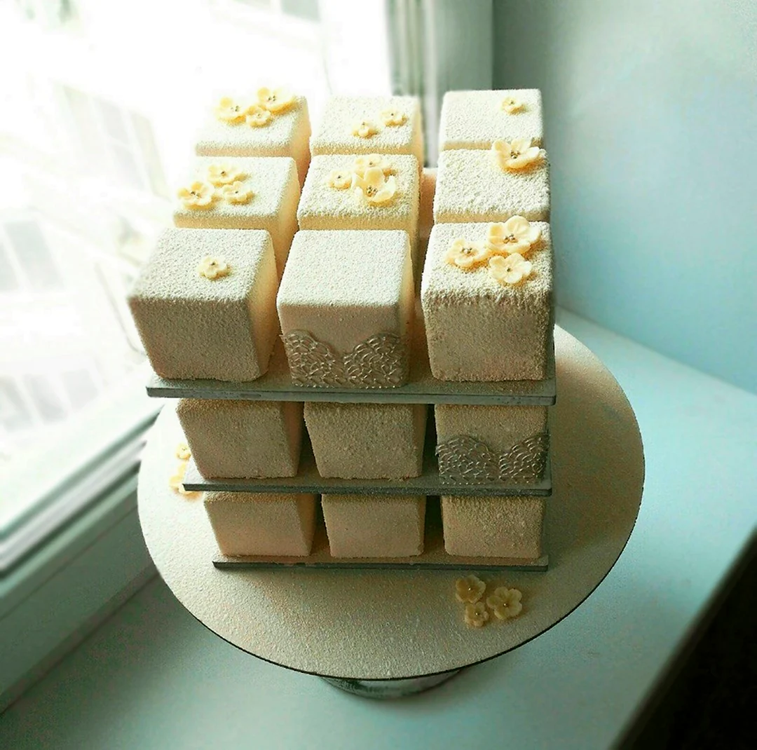 Торт кубик рубик муссовый