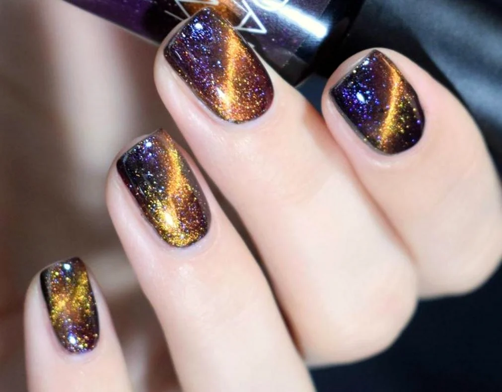 Золотой Шиммер маникюр