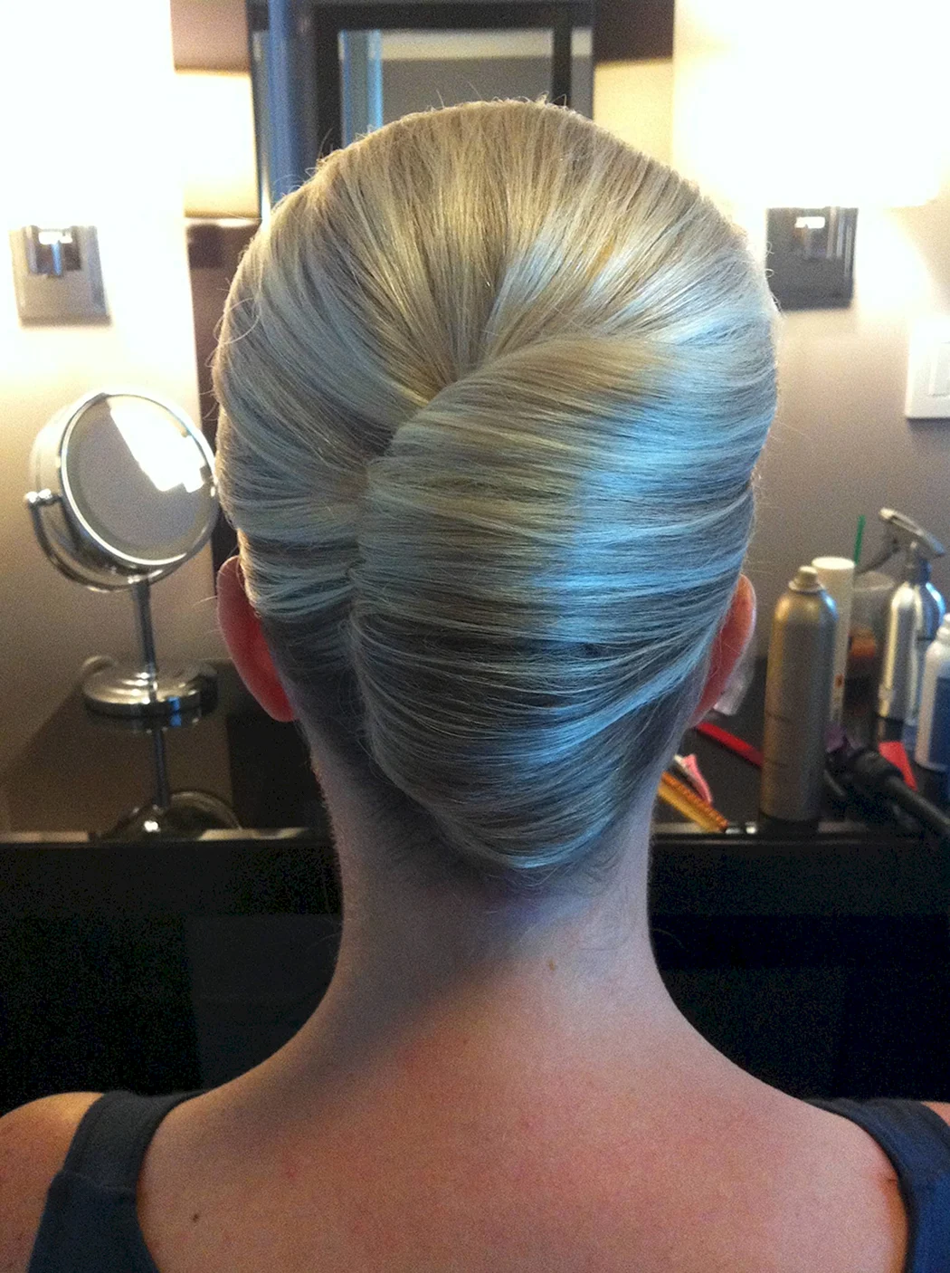 Прическа Ракушка французский Твист