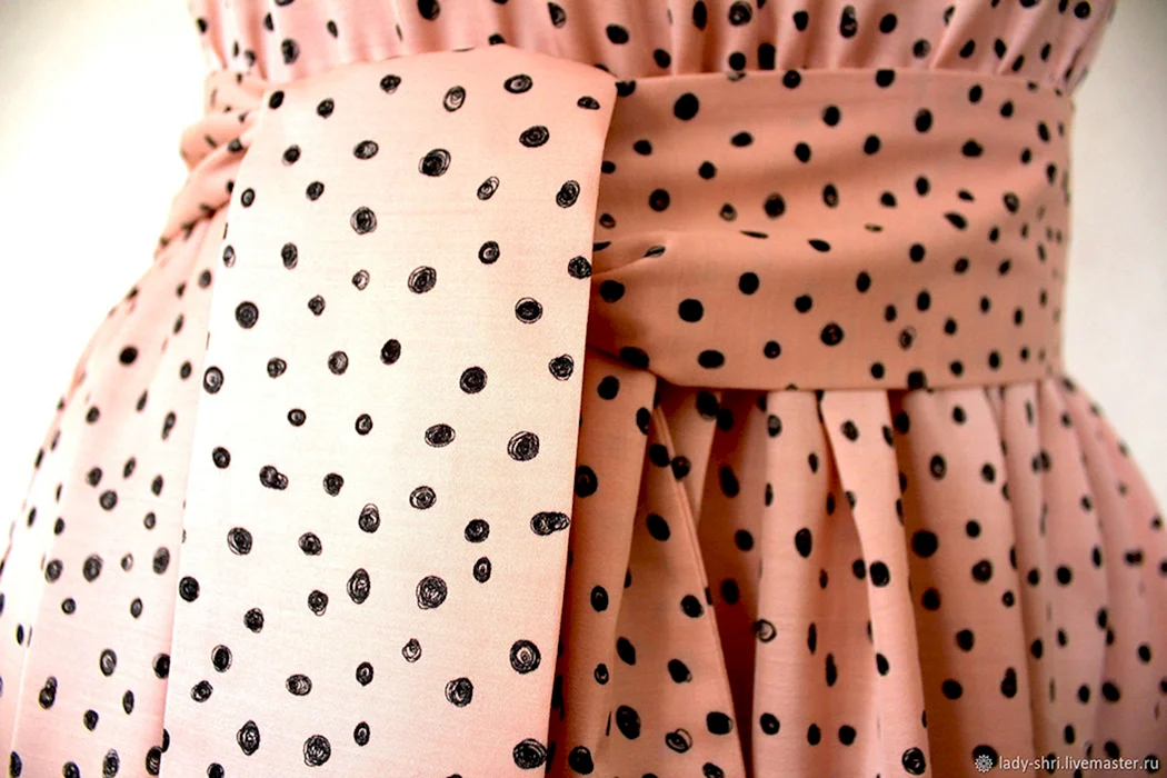 Платье горох