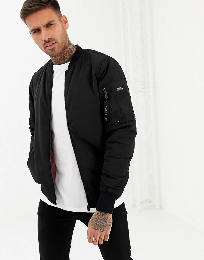 Куртка бомбер Pull and Bear