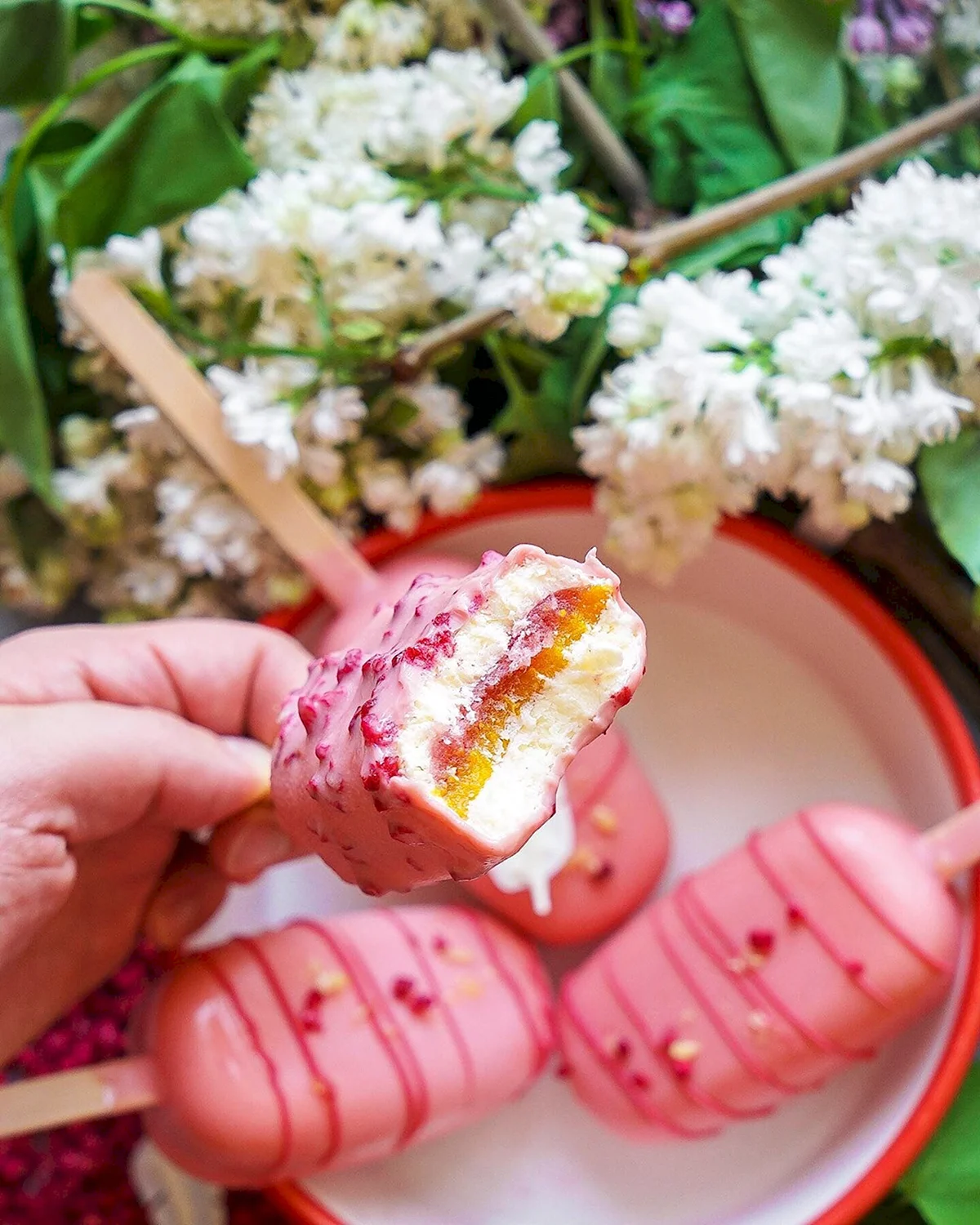 Муссовые пирожные эскимо