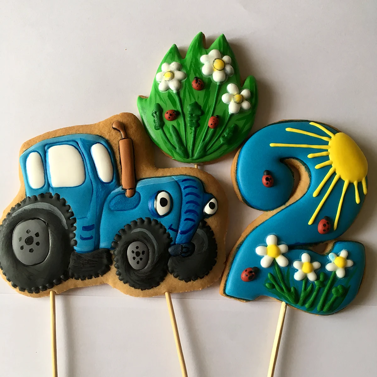 Пряник синий трактор с единичкой