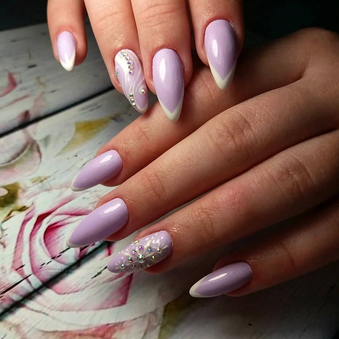 Лавандовый френч миндаль